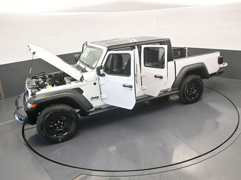 New 2026 Jeep Gladiator Sport image 60