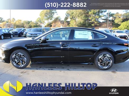 New 2026 Hyundai Sonata SEL image 2