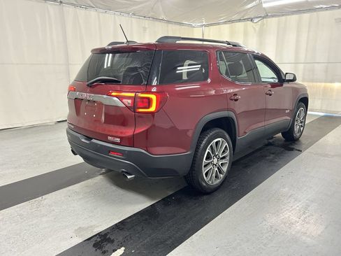 Used 2017 GMC Acadia SLT AWD/4WD image 2