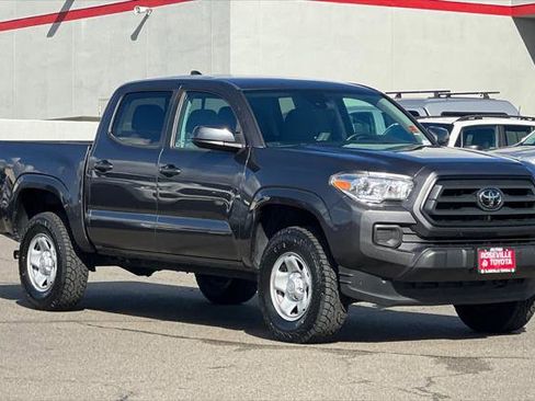 Certified 2022 Toyota Tacoma SR image 5