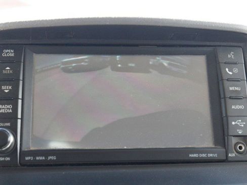 Used 2009 Dodge Grand Caravan SE image 19