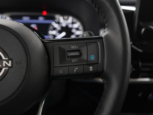 Used 2023 Nissan Pathfinder SL w/ SL Premium Package image 29