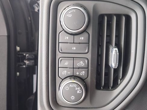 Used 2024 Chevrolet Silverado 2500 Custom w/ Custom Value Package AWD/4WD image 20
