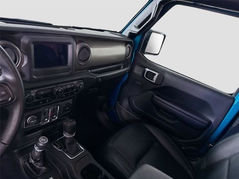 Used 2020 Jeep Wrangler Sport AWD/4WD image 14