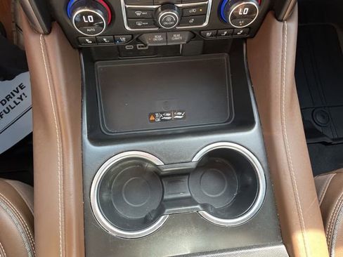 Used 2024 Chevrolet Tahoe High Country w/ Advanced Technology Package image 41