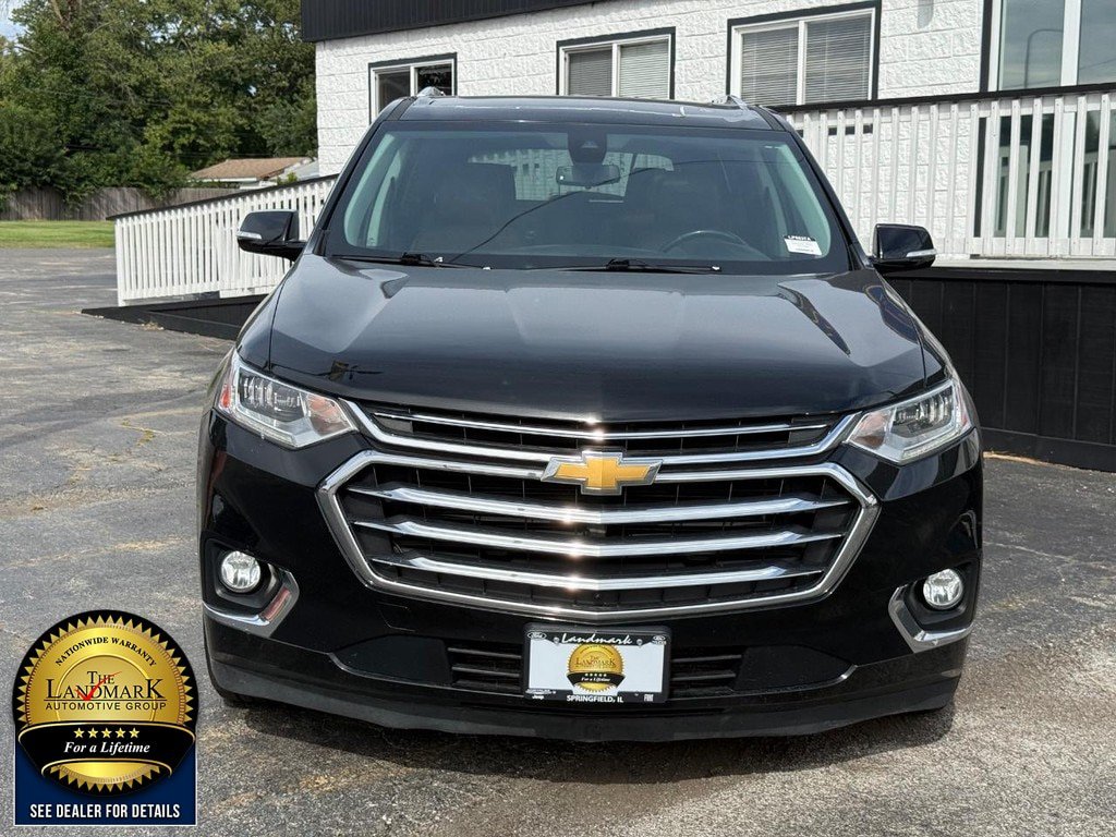 Used 2019 Chevrolet Traverse High Country w/ LPO, Floor Liner Package AWD/4WD image 2
