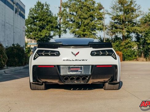 Used 2016 Chevrolet Corvette Z06 w/ 2LZ Preferred Equipment Group image 17