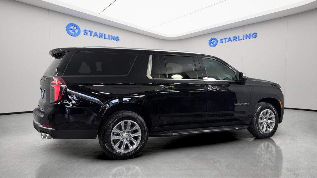 Used 2026 Chevrolet Suburban Premier AWD/4WD image 11