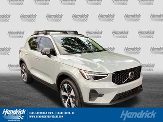 Certified 2026 Volvo XC40 B4 Core FWD video 1