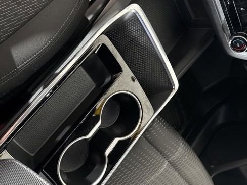 Used 2025 Chevrolet Equinox LT w/ Safety and Technology Package FWD image 22