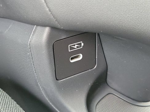 New 2027 Honda HR-V LX image 22