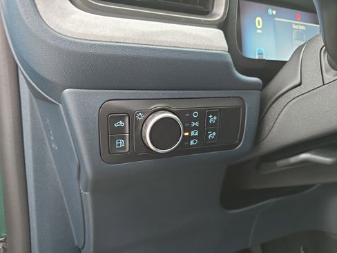 New 2025 Ford Maverick XLT w/ XLT Luxury Package image 20