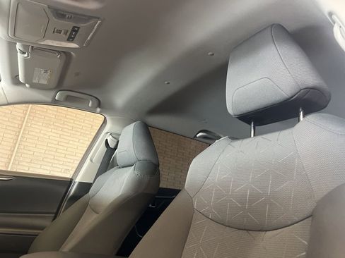 Used 2024 Toyota RAV4 XLE image 9