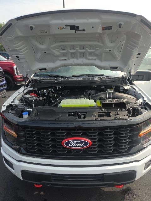Used 2025 Ford F150 STX w/ Equipment Group 200A AWD/4WD image 9