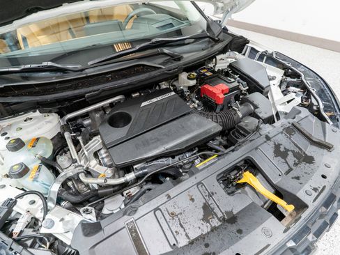 Used 2023 Nissan Rogue Platinum w/ Platinum Premium Package image 33