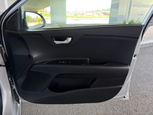 Used 2018 Kia Rio S FWD image 28