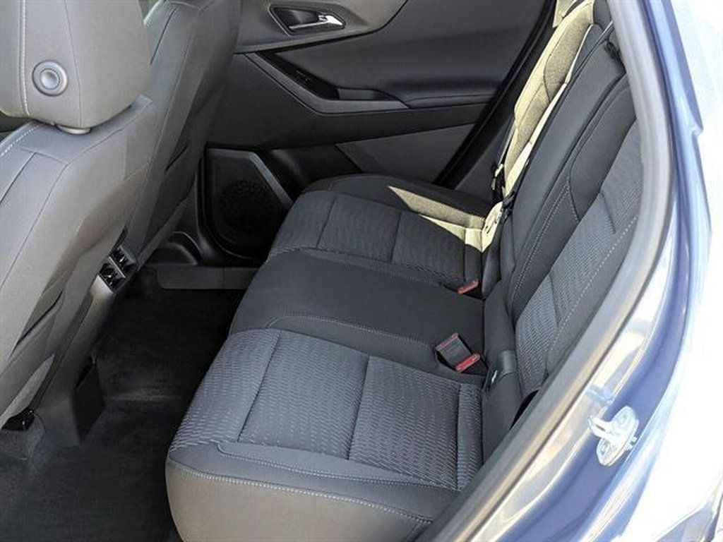 Used 2026 Chevrolet Equinox LT w/ Safety and Technology Package AWD/4WD image 62