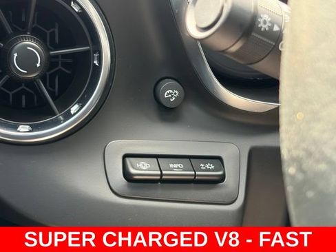 Used 2022 Chevrolet Camaro ZL1 RWD image 18