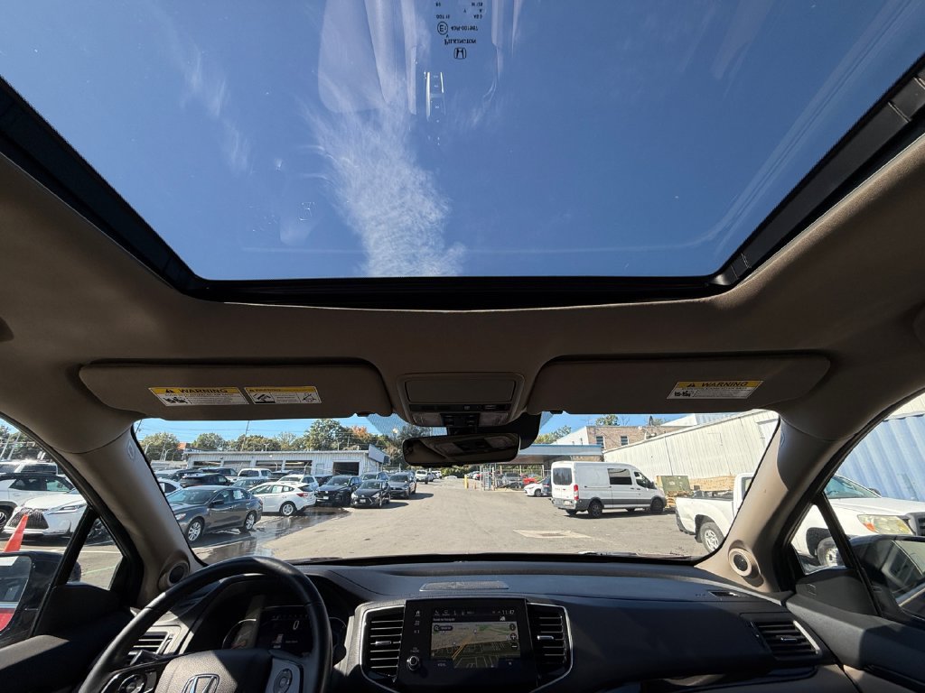 Used 2022 Honda Pilot Touring image 23