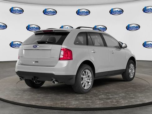 Used 2013 Ford Edge Limited AWD/4WD image 2