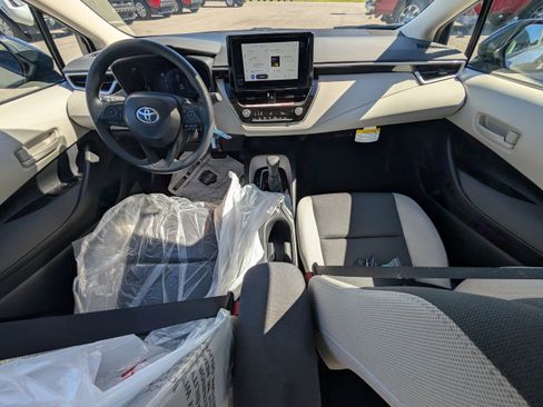 New 2026 Toyota Corolla LE image 24