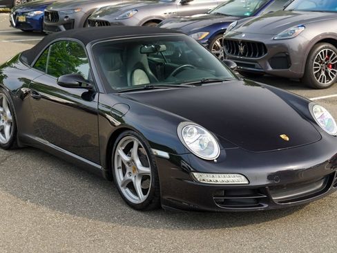 Used 2006 Porsche 911 Carrera RWD image 10