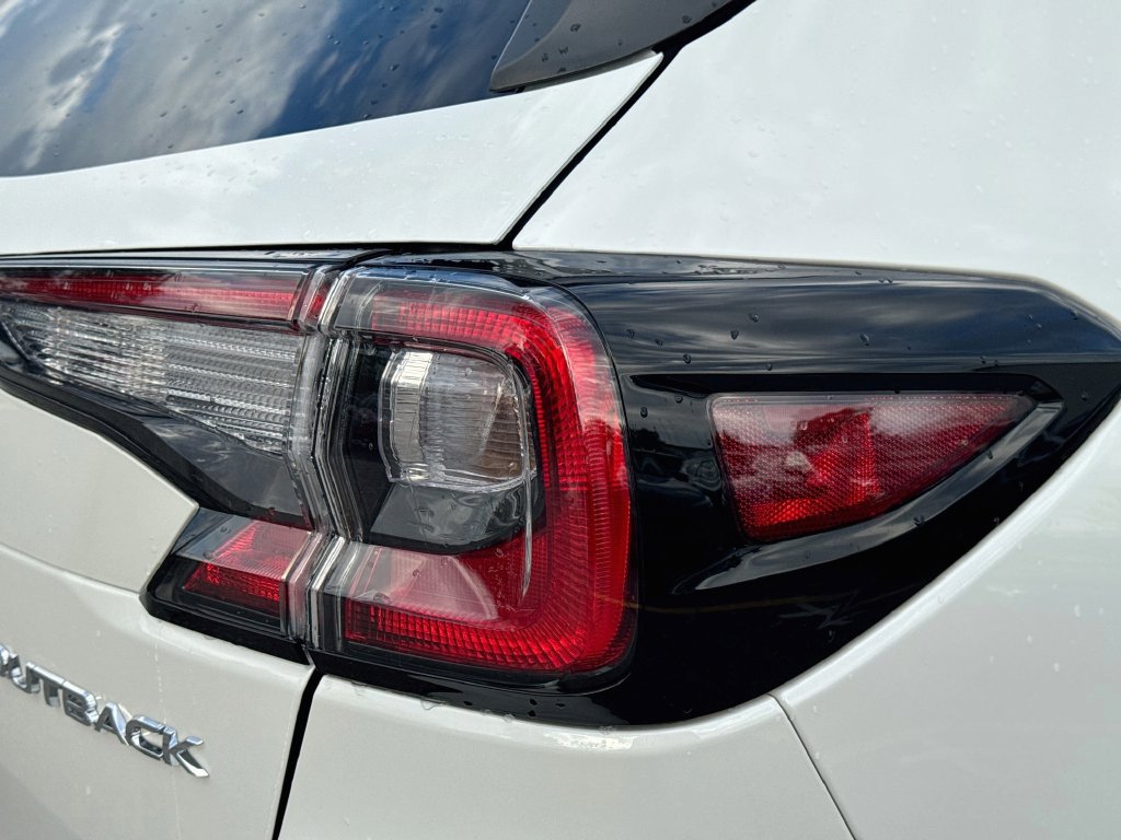 Certified 2025 Subaru Outback Limited AWD/4WD image 37
