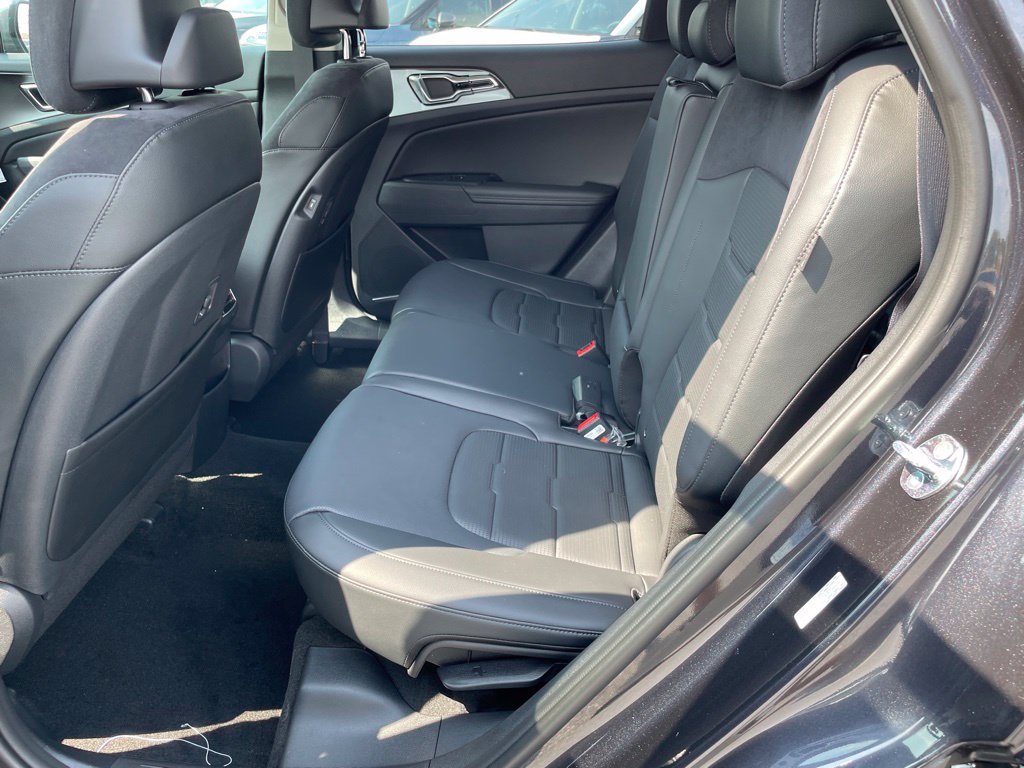 New 2026 Kia Sportage SX AWD/4WD image 14
