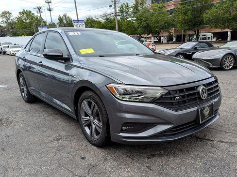 Used 2020 Volkswagen Jetta R-Line image 6