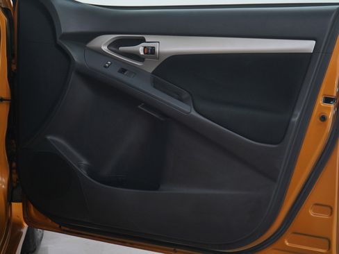 Used 2009 Toyota Matrix S image 9