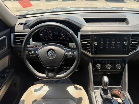 Used 2019 Volkswagen Atlas SEL Premium AWD/4WD image 15