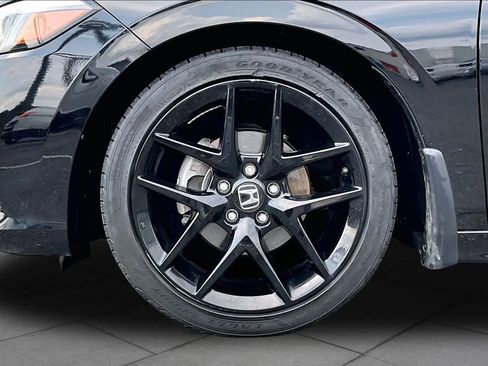 Used 2024 Honda Civic Sport image 11