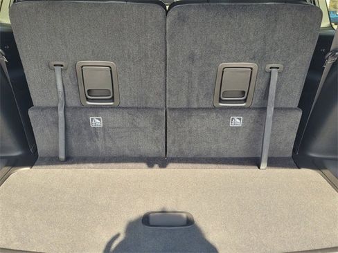 New 2024 Jeep Grand Cherokee L Altitude image 14