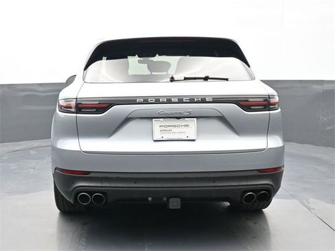 Used 2020 Porsche Cayenne S image 22