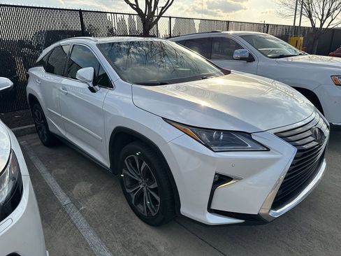 Used 2019 Lexus RX 350 FWD w/ Navigation Package image 2