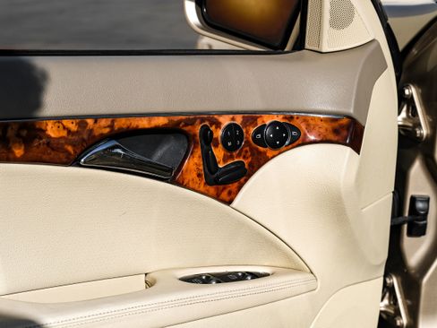 Used 2004 Mercedes-Benz E 320 4MATIC Wagon image 38