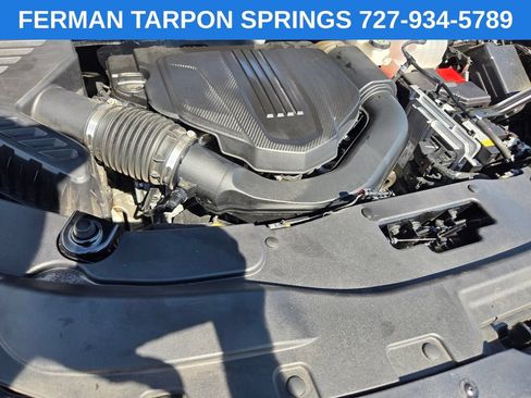 Used 2025 Chevrolet Traverse LT FWD image 22
