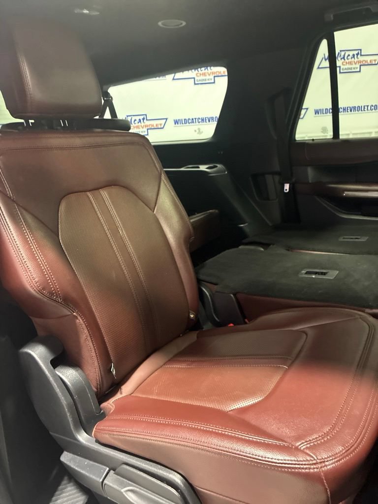 Used 2022 Ford Expedition Max Limited AWD/4WD image 39