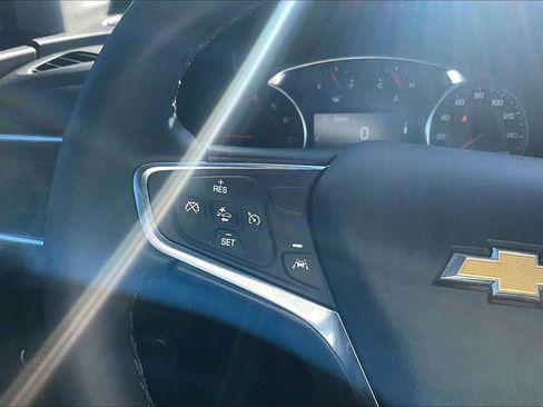 Used 2024 Chevrolet Equinox LT w/ LPO, Floor Liner Package FWD image 12