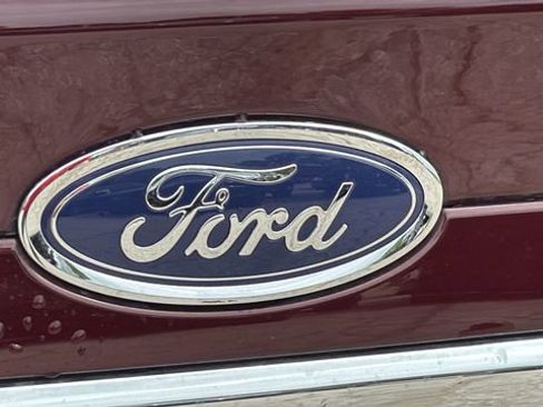 Used 2018 Ford Fusion Platinum FWD image 33
