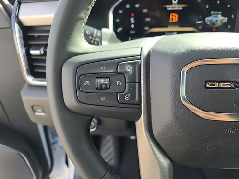 New 2026 GMC Sierra 1500 Denali w/ Denali Reserve Package image 17