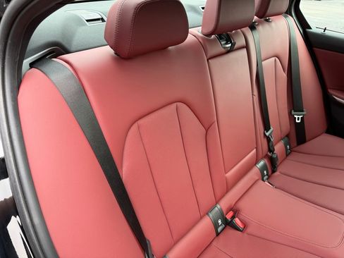 Used 2022 BMW 330i xDrive Sedan w/ Convenience Package image 25