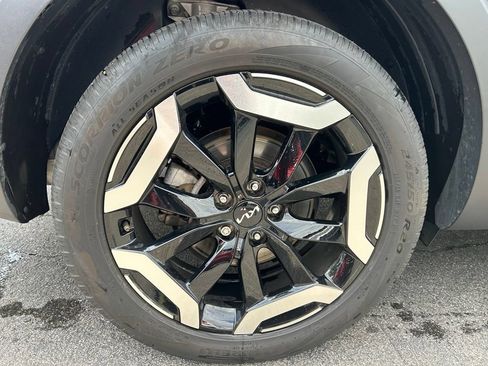 Used 2025 Kia Telluride S AWD/4WD image 25