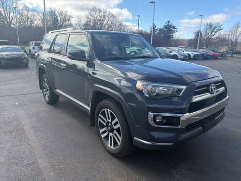 Used 2024 Toyota 4Runner Limited image 6
