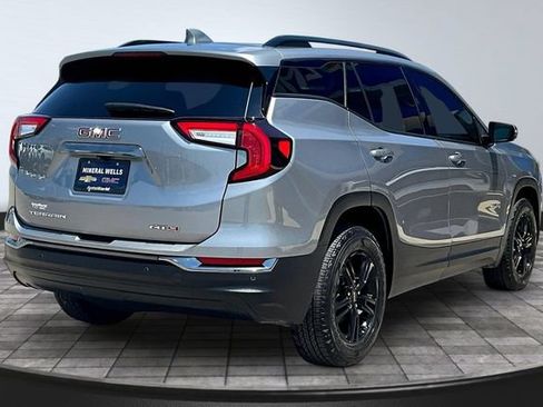 Used 2023 GMC Terrain AT4 AWD/4WD image 7