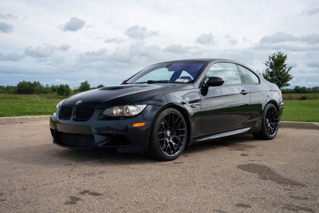 Used 2013 BMW M3 Coupe w/ Premium Pkg RWD image 3