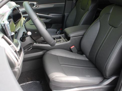 New 2026 Kia Sorento EX AWD/4WD image 17