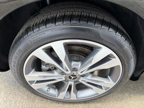 Used 2021 Mercedes-Benz C 300 4MATIC Sedan image 23