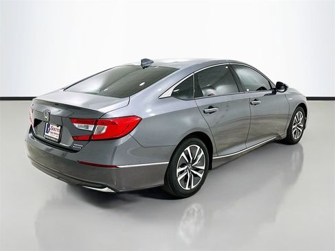 Used 2020 Honda Accord Touring image 7