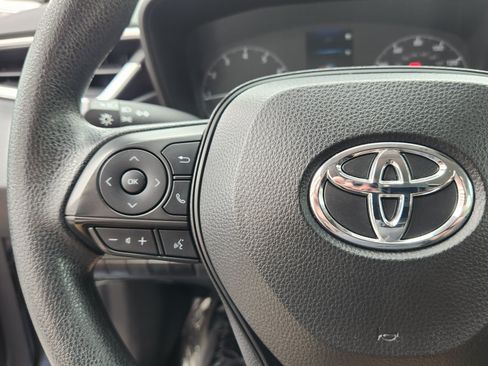 Certified 2024 Toyota Corolla LE FWD image 17